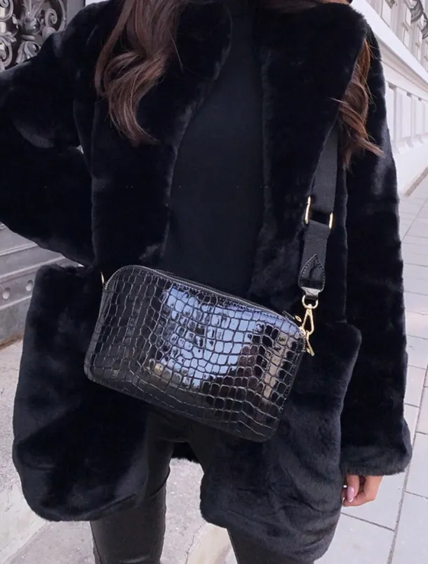 Women's Winter Coat Faux Fur Coat Warm Breathable Outdoor Valentine's Day Street Daily Wear Slim Fit Cardigan Lapel Fashion Daily Casual Solid Color Loose Fit Outerwear Long Sleeve Fall Winter Black