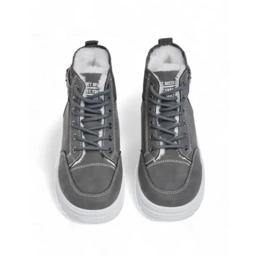 Women's Winter High-Top Sneakers with Fur Lining – Warm Lace-Up Ankle Boots with Chunky Sole and Buckle Detail for Casual Outdoor Wear