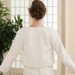 Women's Wrap Elegant Keep Warm Long Sleeve Faux Fur Wedding Wraps With Feathers / Fur For Wedding Fall