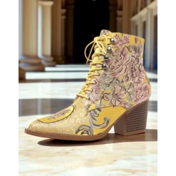 Women's Yellow Jacquard Lace-Up Ankle Boots with Chunky Heels - Late 19th Century Victorian Style Baroque Short Boots for Ladies, Ideal for Fall Outfits, Costume Parties, and Comfortable Walking