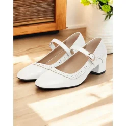 Women's Yellow Mary Jane Block Heel Shoes with Brogue Detailing – 1950sVintage Mid-Heel Pumps for Office, Daily Wear and Spring Outings