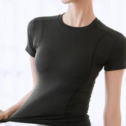 Women's Yoga Top Crew Neck Quick Dry Lightweight Breathable Mesh Short Sleeve Sports Solid Color Tee Tshirt Top For Running Fitness Yoga Loose Fit Activewear