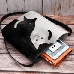 Yin Yang Cat Design Crossbody Bag - Artistic Black and White Cat Print Shoulder Bag for Women, Perfect for Casual and Everyday Use